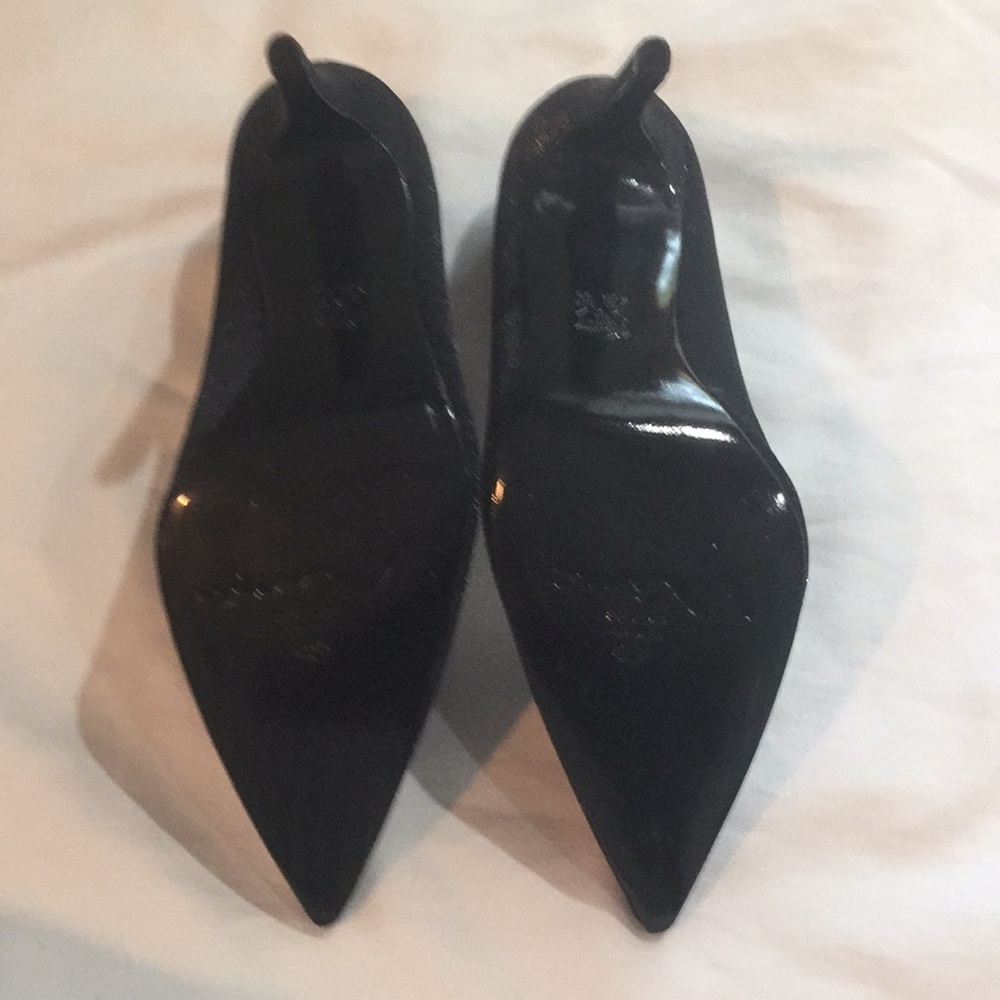 heels - Picture 3 of 8